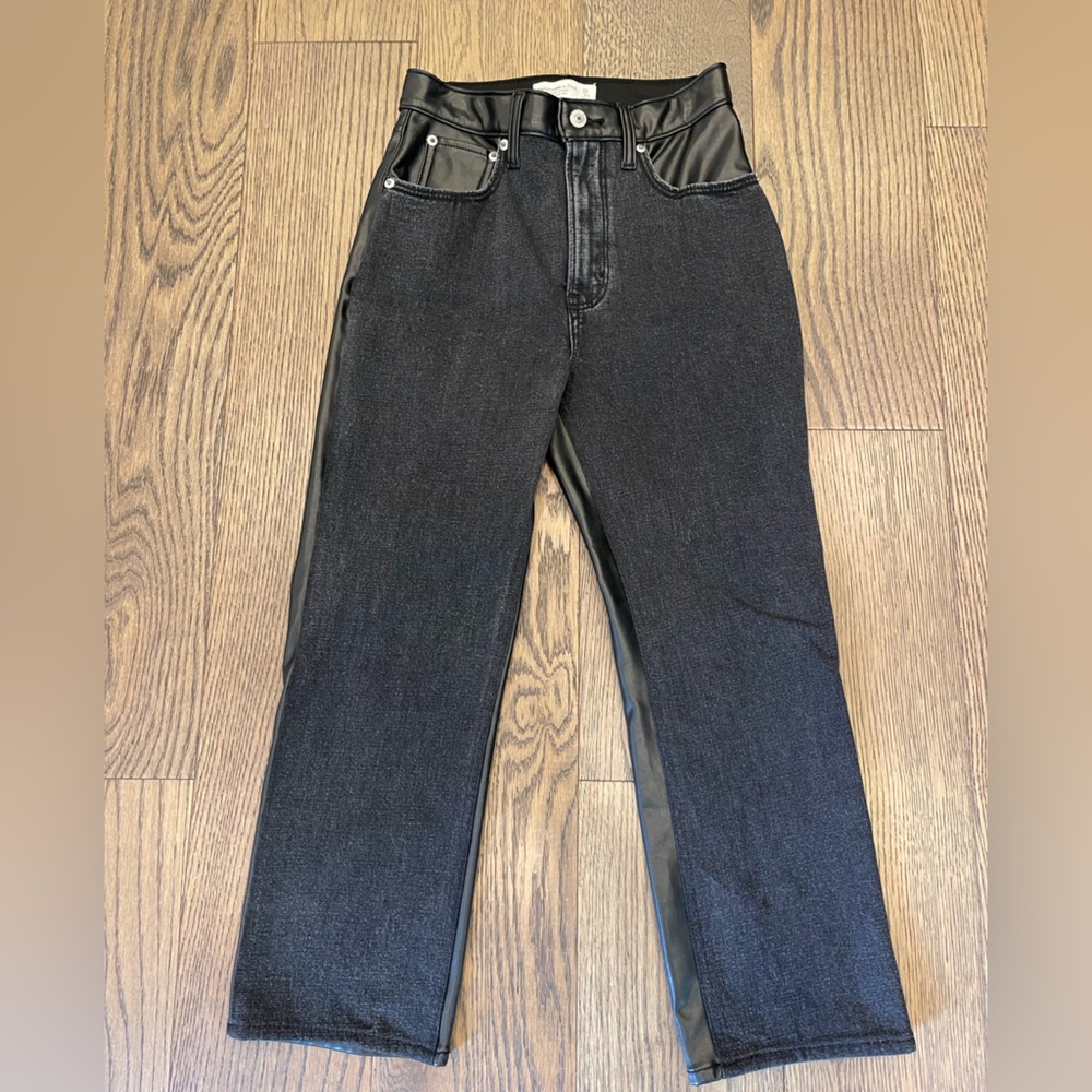 Abercrombie & Fitch Black Leather Jean Ultra High Rise Capris Cropped 26 2